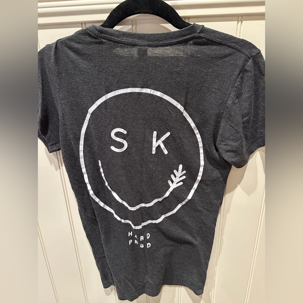 AMERICAN APPAREL Boys Size Small Grey Black & White Short Sleeve Sask